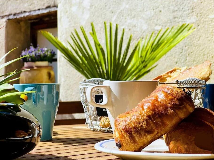 La Terrasse D'Olea, Au Coeur Du Village Buis-les-Baronnies Bagian luar foto