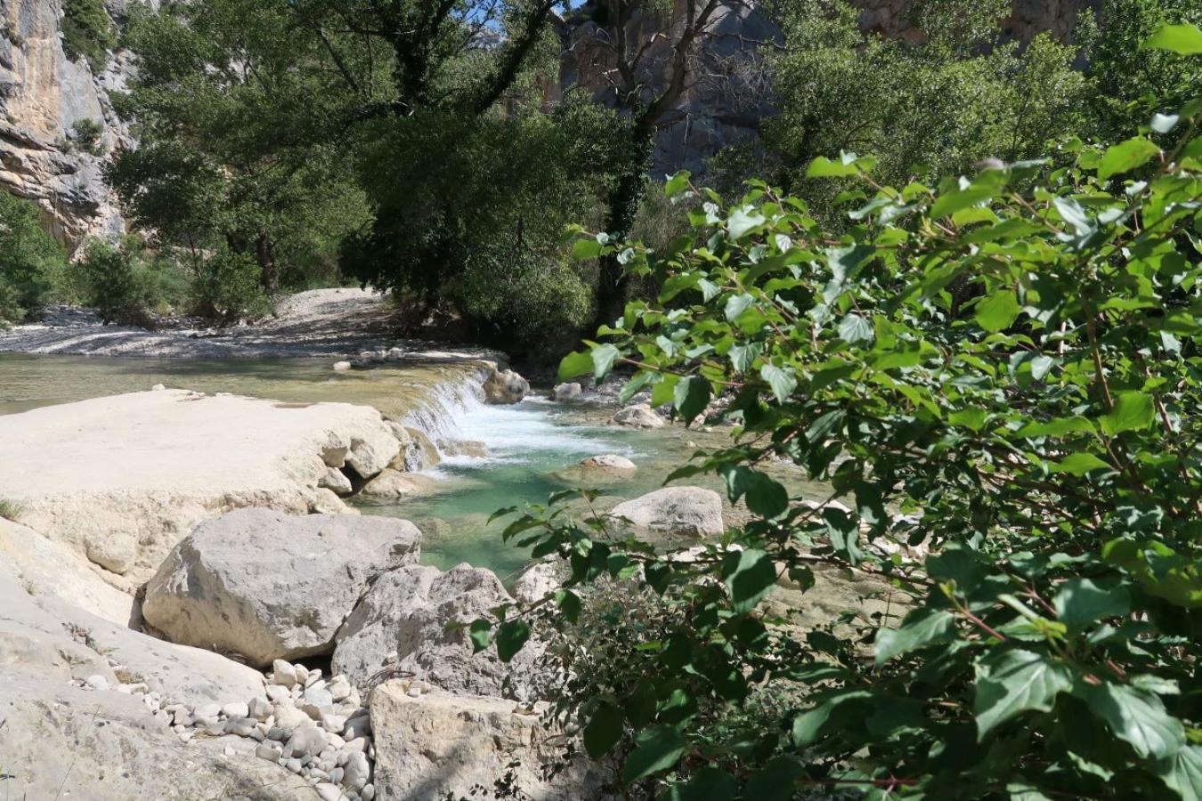 La Terrasse D'Olea, Au Coeur Du Village Buis-les-Baronnies Bagian luar foto